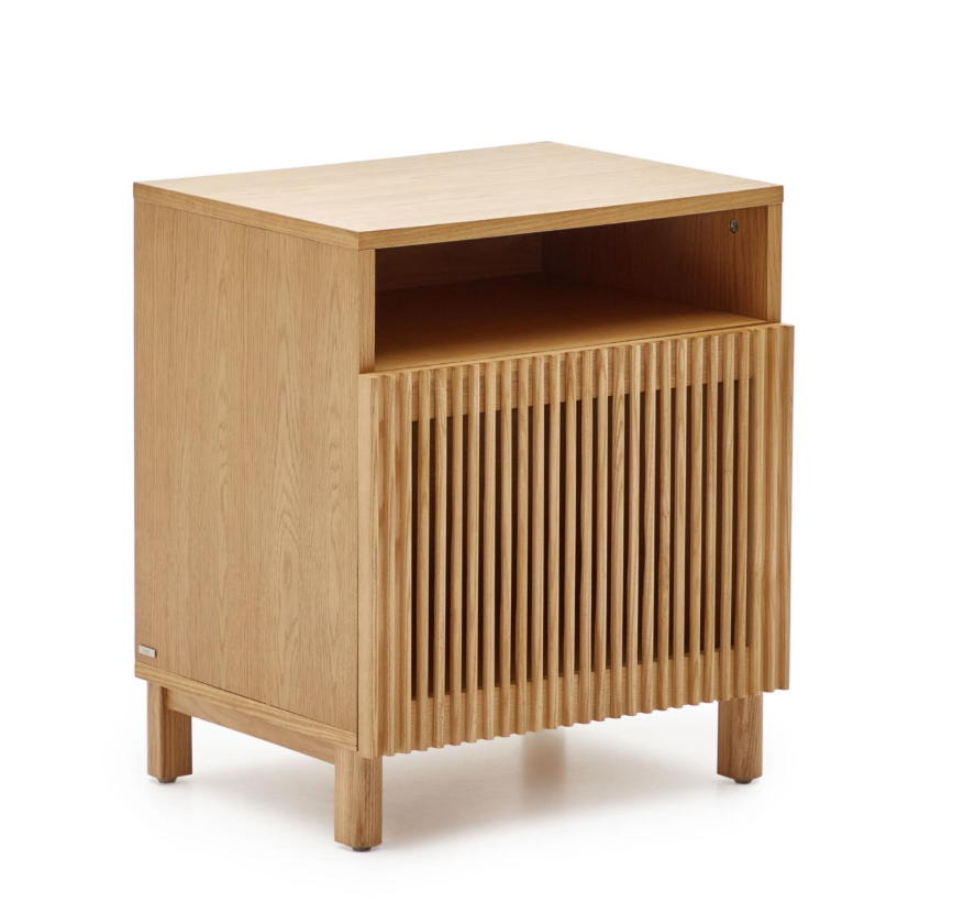 BEYLA - Table de nuit en bois et placage de chêne - 53 x 62 cm